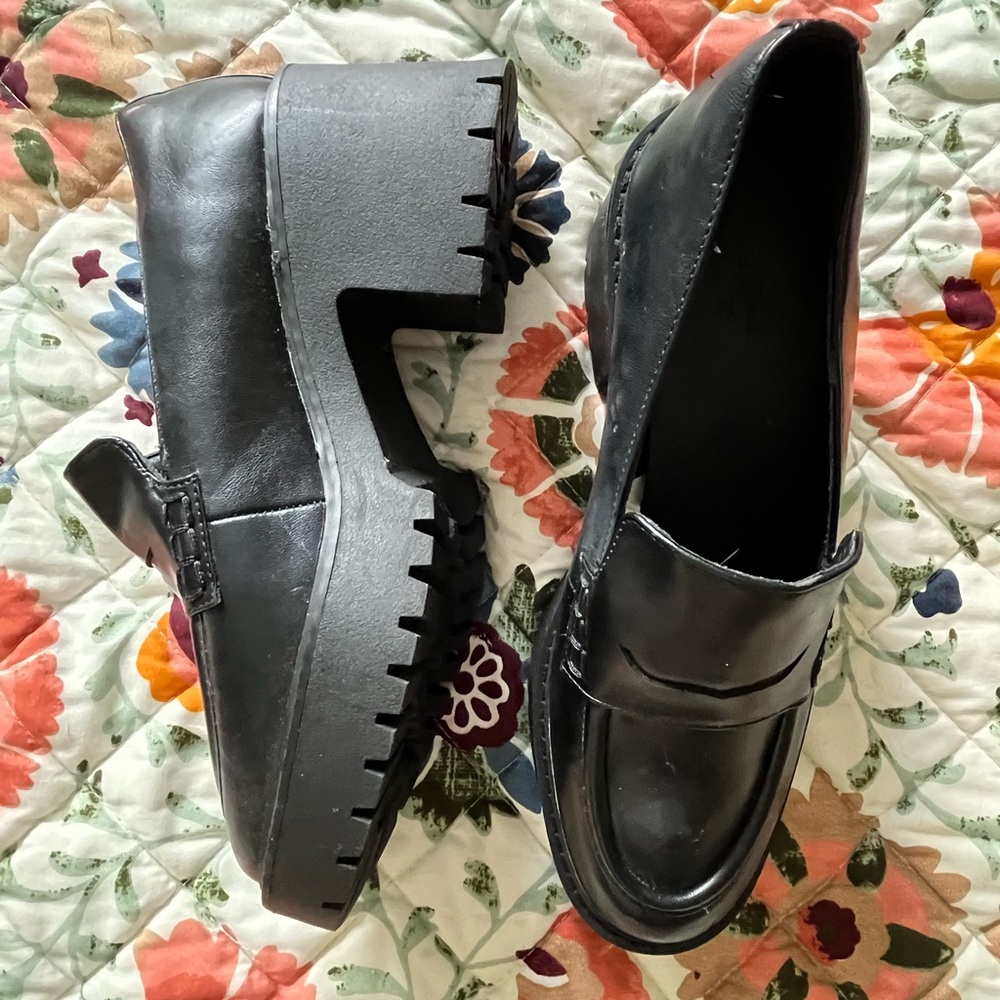 Classic Black Loafers with Heel